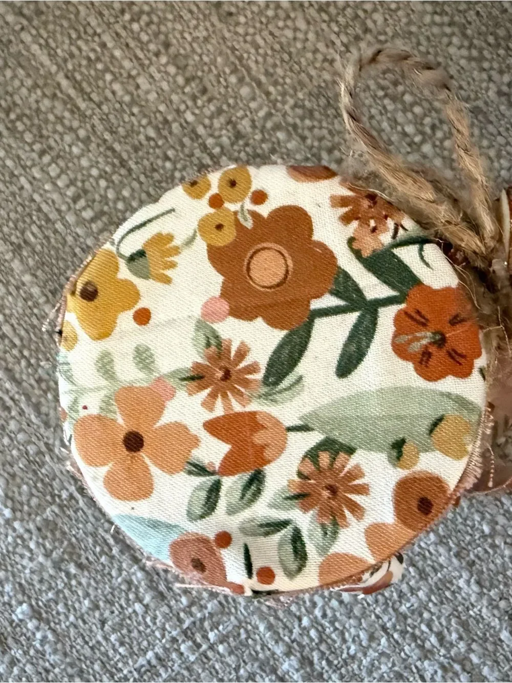 N/A floral ribbon